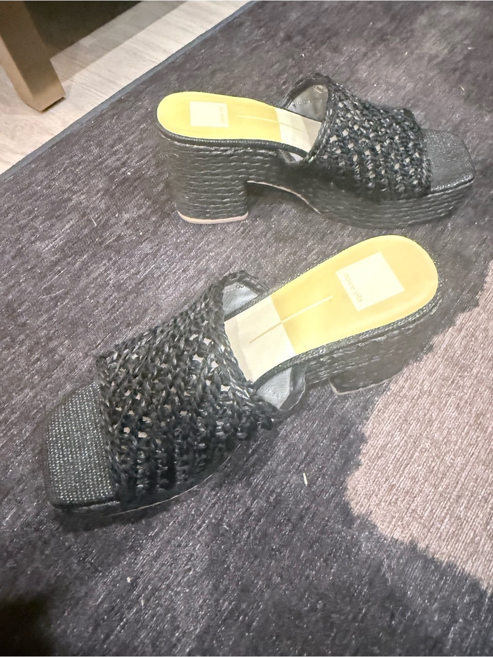 Dolce Vita Woven Slide Sandals — Black Size 10